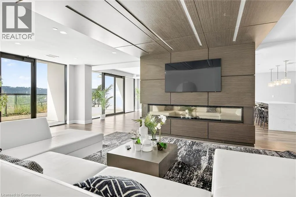 15 QUEEN Street S Unit# 1705, #1705