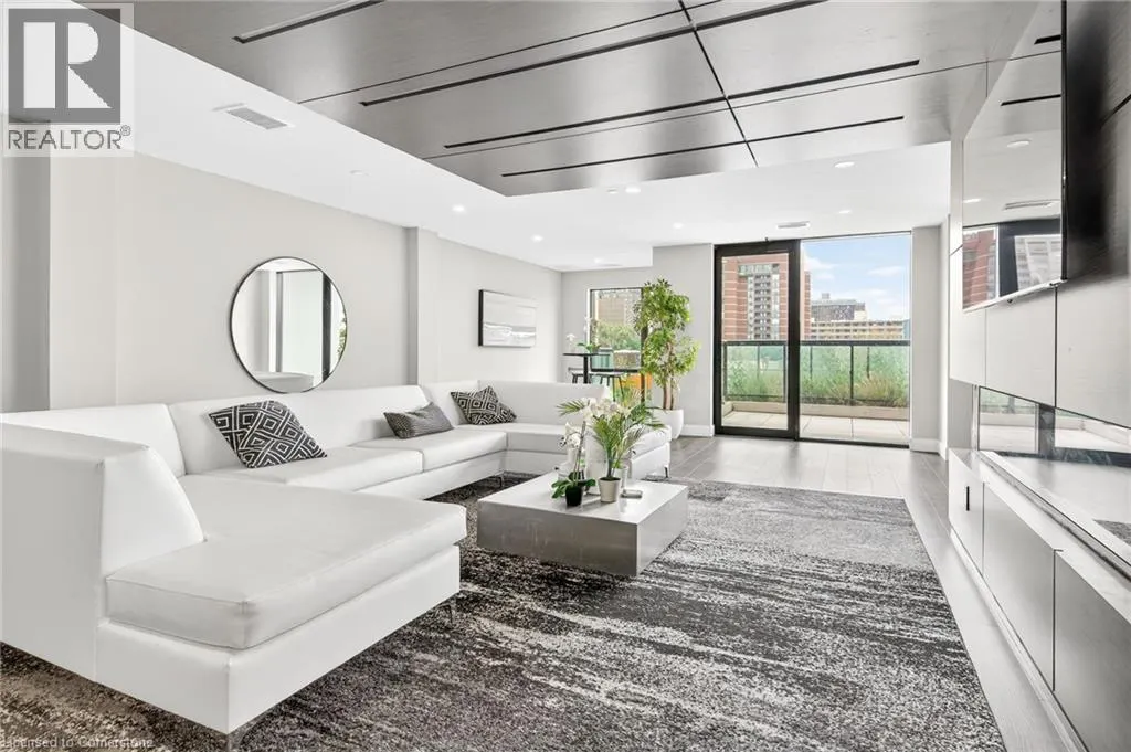 15 QUEEN Street S Unit# 1705, #1705