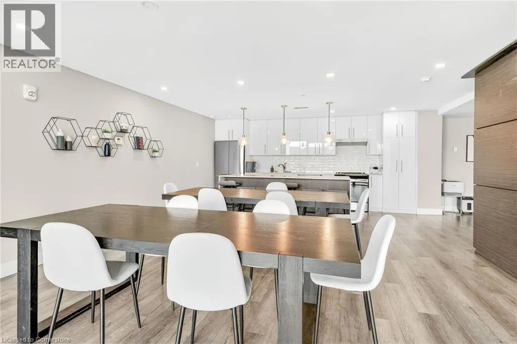 15 QUEEN Street S Unit# 1705, #1705