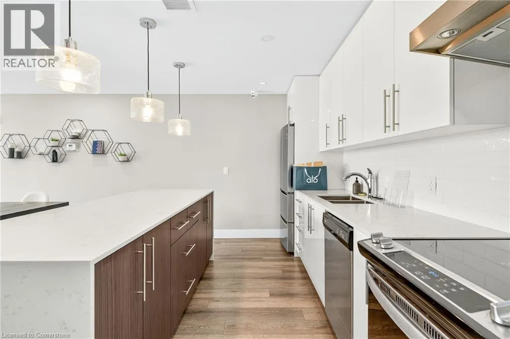 15 QUEEN Street S Unit# 1705, #1705
