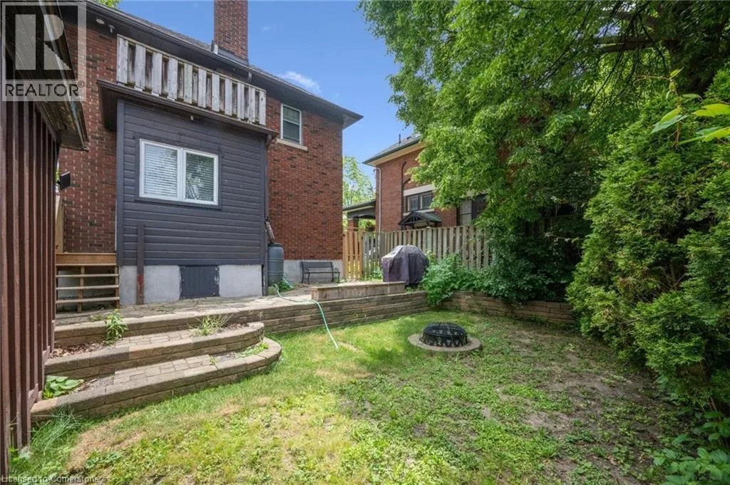 180 DAVID Street