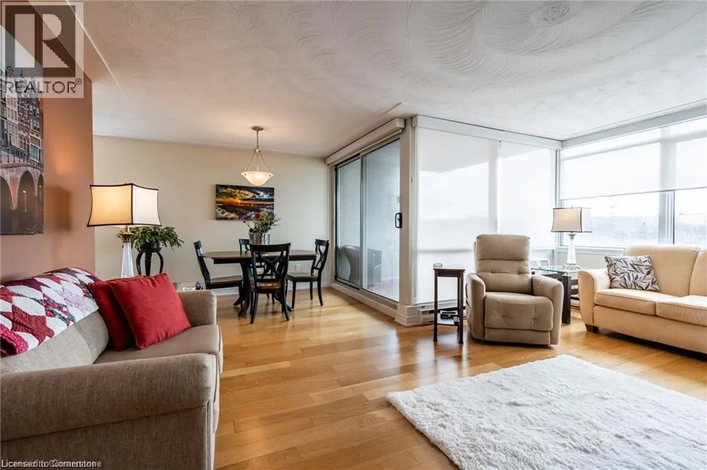 40 HARRISFORD Street Unit# 402, #402