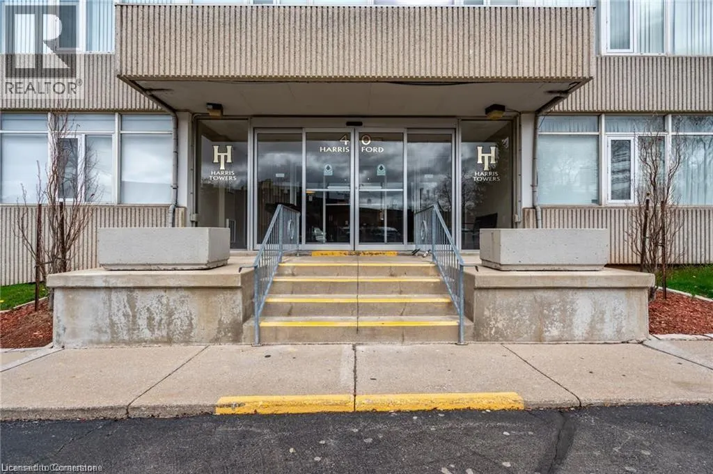40 HARRISFORD Street Unit# 402, #402