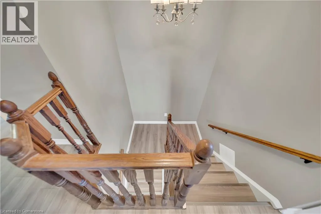 28 UXBRIDGE Crescent
