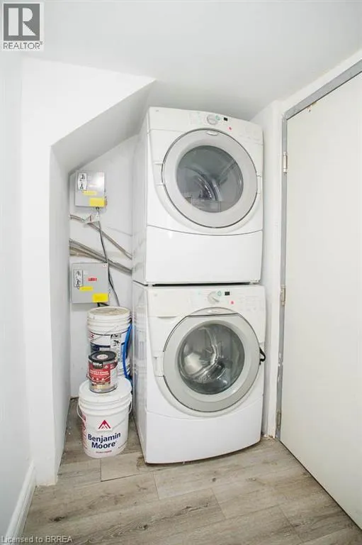 16 ARTHUR Street Unit# 1D, #1D