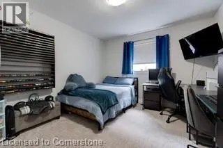 12 MITTEN Court
