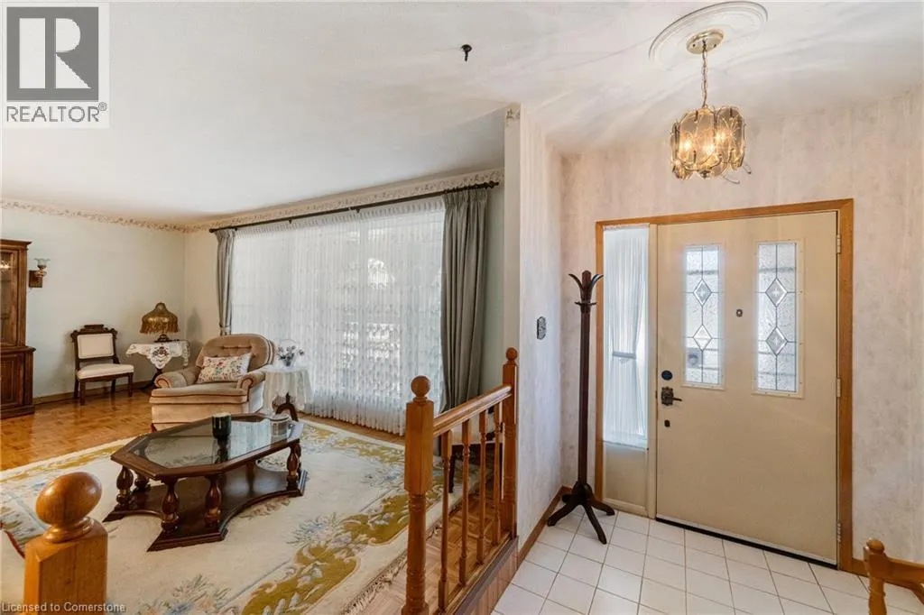 191 APPLEFORD Court
