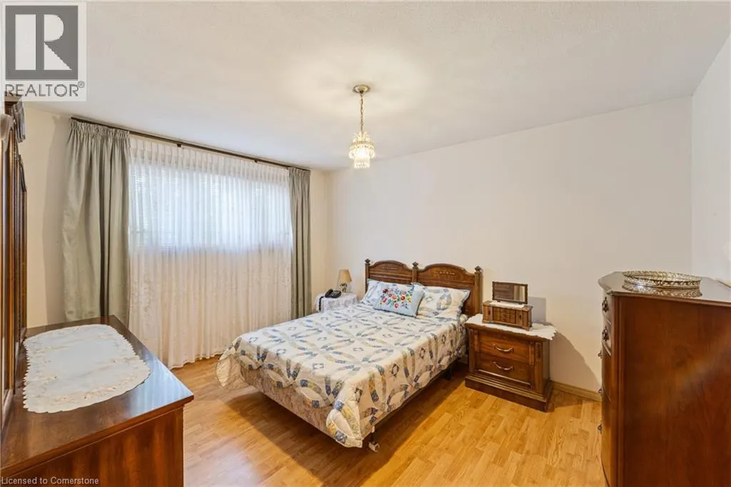 191 APPLEFORD Court