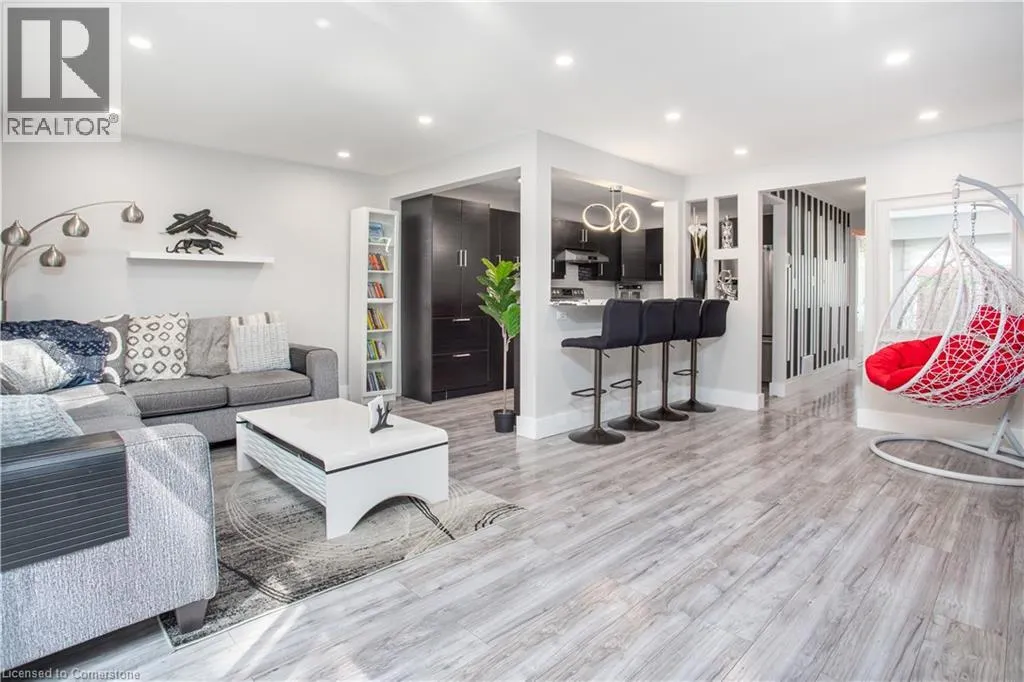 4189 LONGMOOR Drive Unit# 5, #5