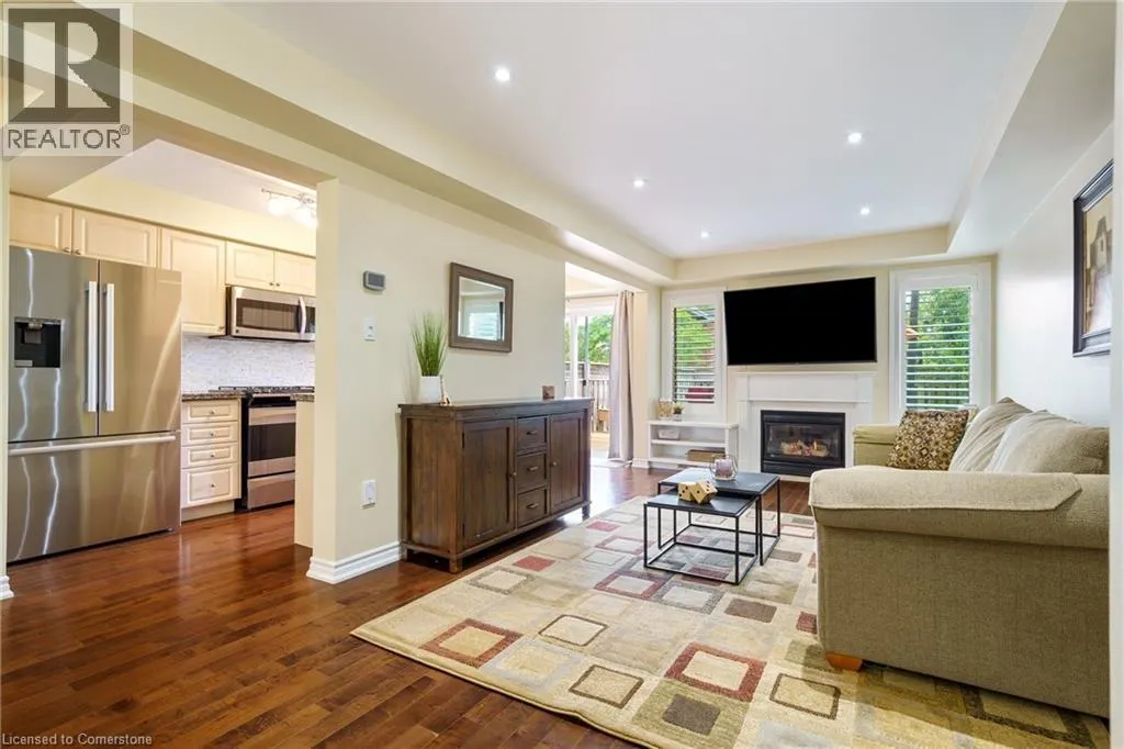 2626 ARMOUR Crescent