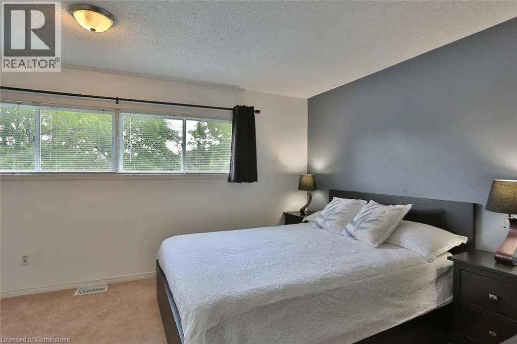 1085 QUEENS Boulevard Unit# 13, #13