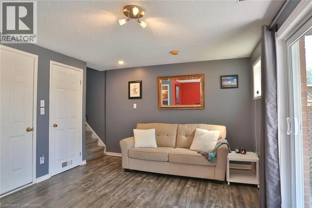 1085 QUEENS Boulevard Unit# 13, #13