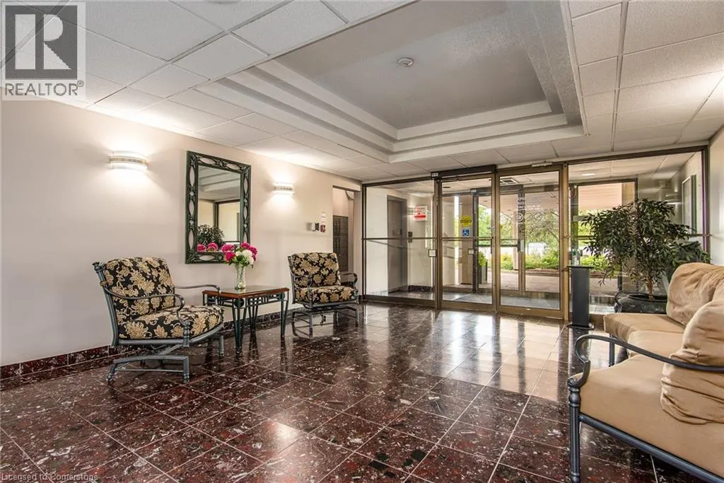 260 SHELDON Avenue N Unit# 807, #807