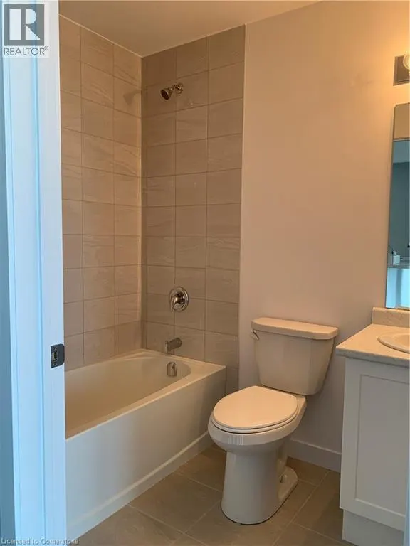 450 DUNDAS Street E Unit# 703, #703