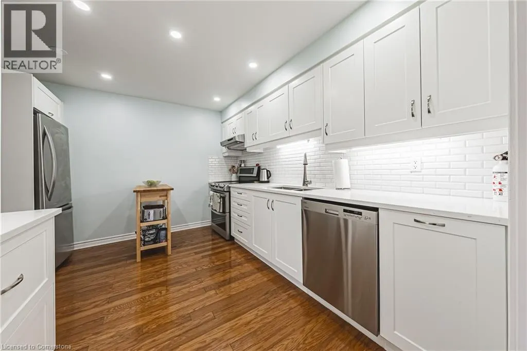 3050 PINEMEADOW Drive Unit# 6, #6