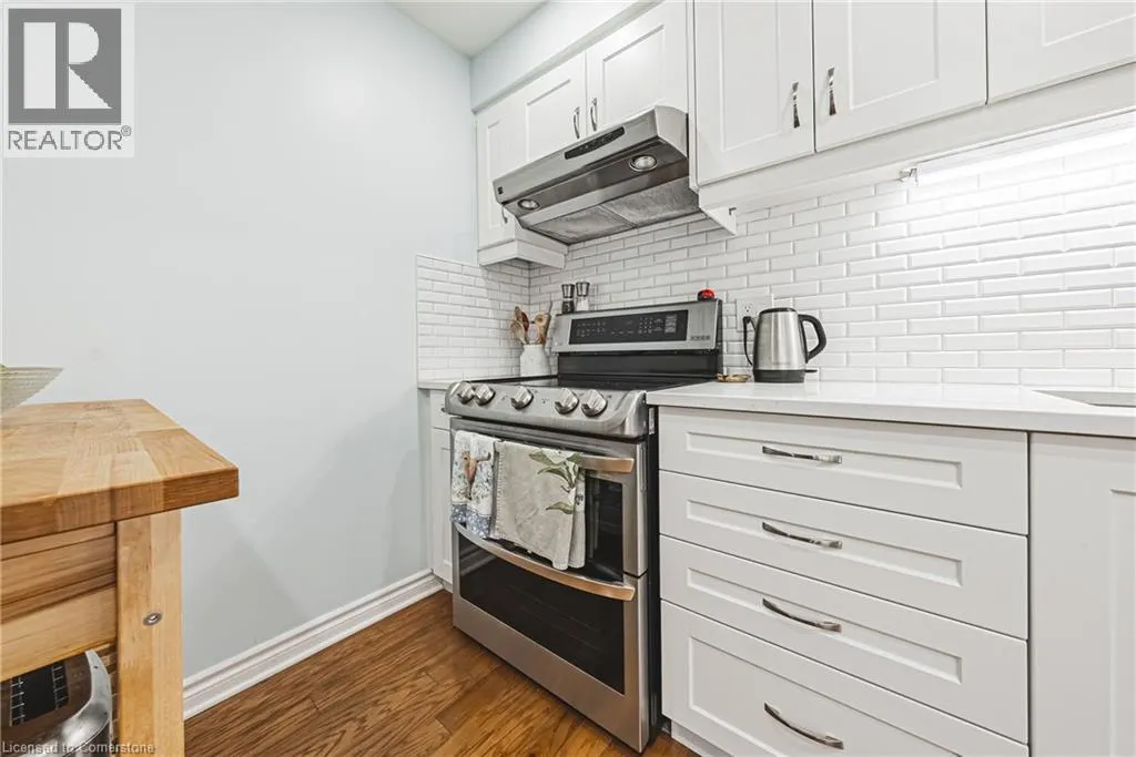 3050 PINEMEADOW Drive Unit# 6, #6