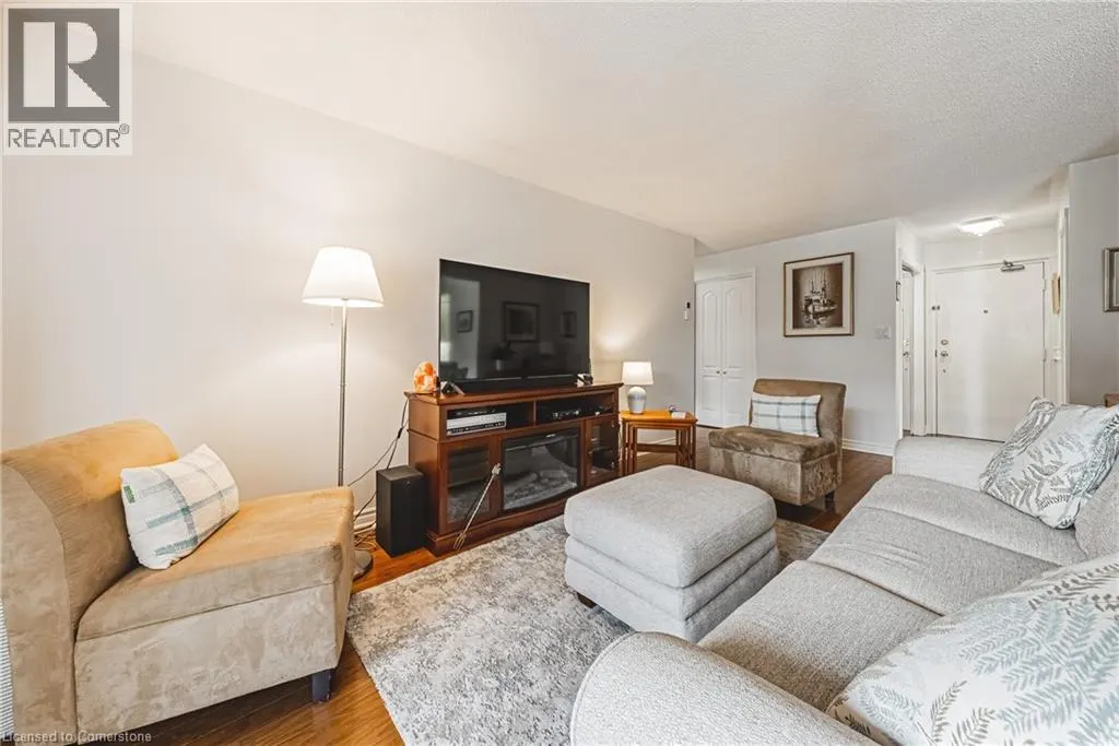 3050 PINEMEADOW Drive Unit# 6, #6