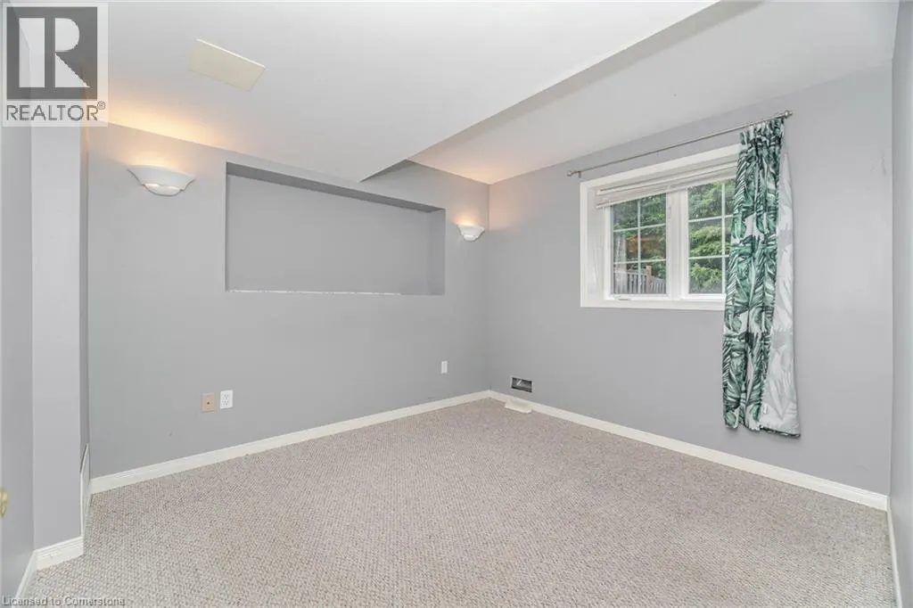 2499 SCOTCH PINE Drive