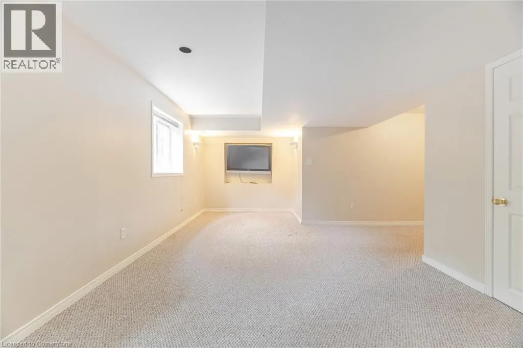 2499 SCOTCH PINE Drive