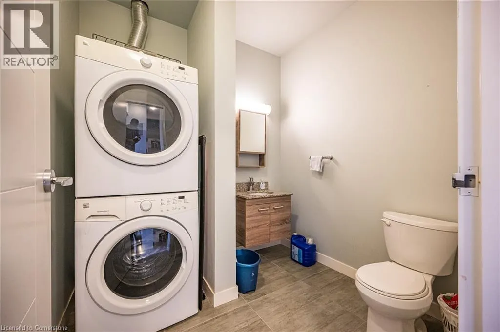 318 SPRUCE Street Unit# 1106, #1106