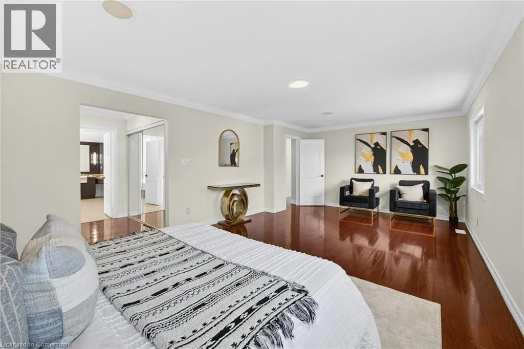 3322 FOX RUN Circle