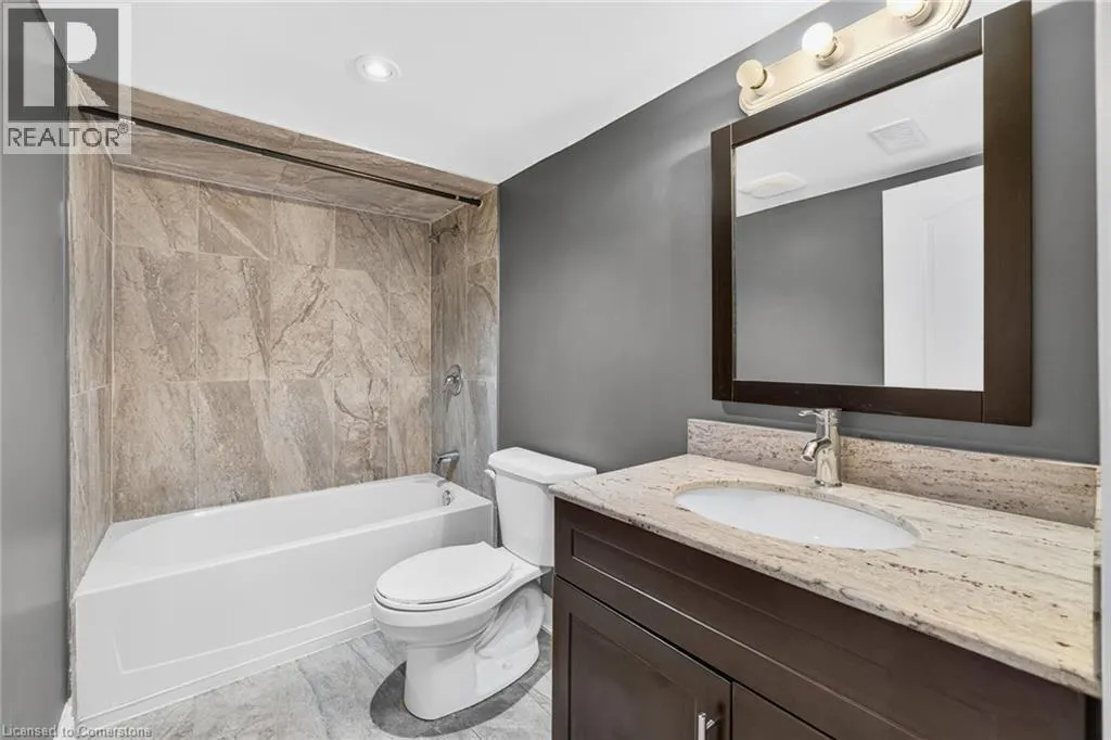 3322 FOX RUN Circle