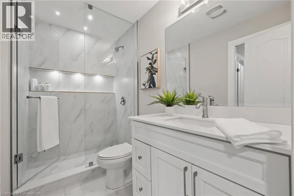 54 NISBET Boulevard Unit# 20, #20