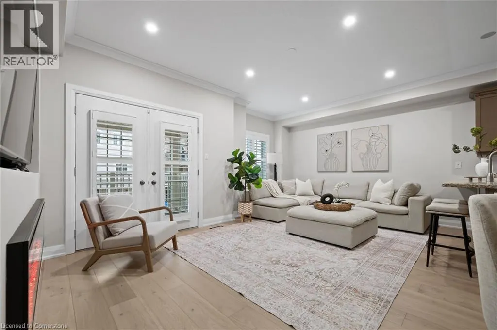 54 NISBET Boulevard Unit# 20, #20