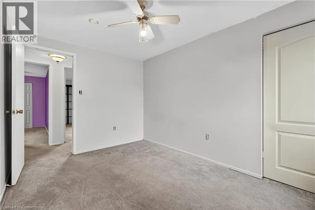 59 QUEENSLEA Drive Unit# 7, #7
