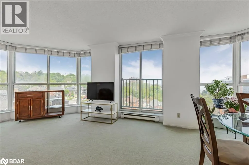 150 DUNLOP Street E Unit# 811, #811