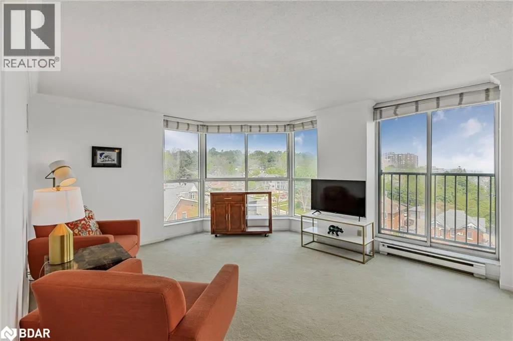 150 DUNLOP Street E Unit# 811, #811