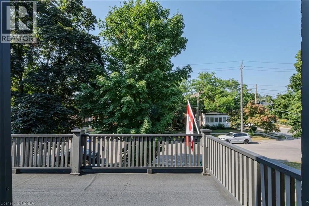 35 PALMERSTON Avenue