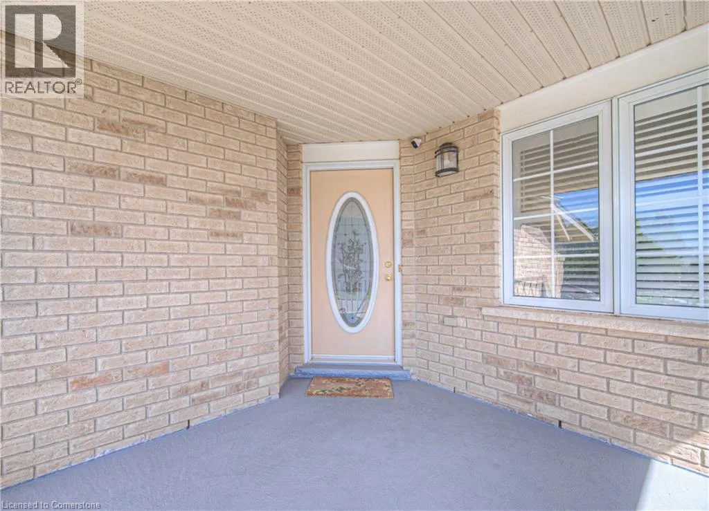 48 LENA Crescent