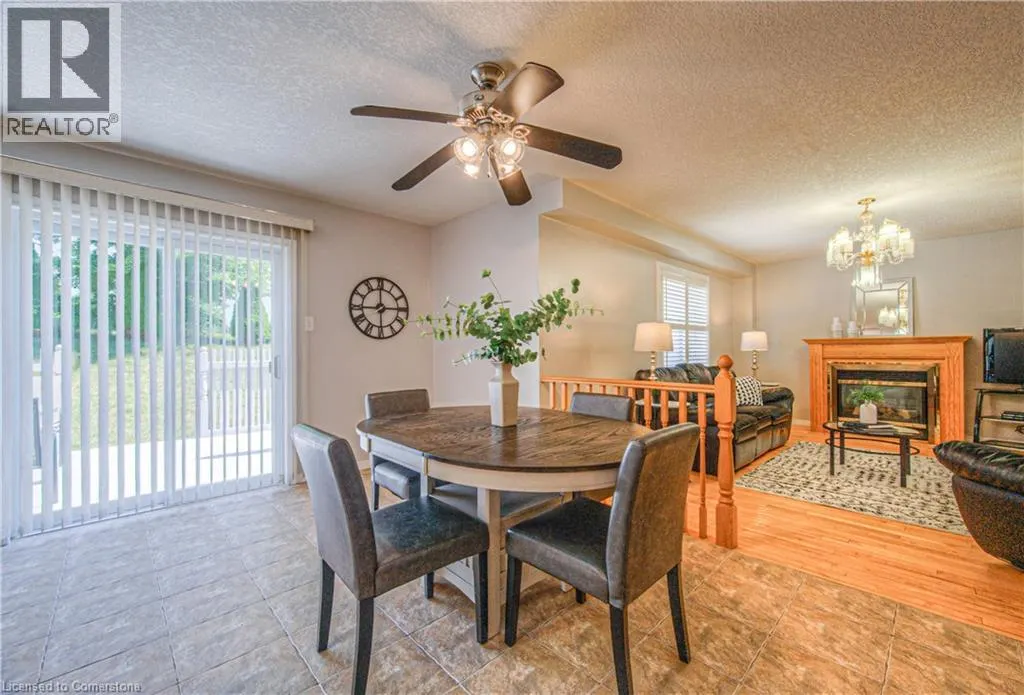 48 LENA Crescent