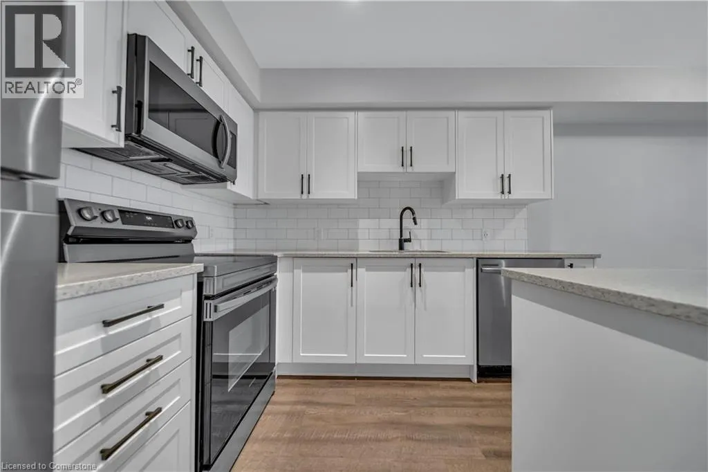 235 CHAPEL HILL Drive Unit# 11, #11