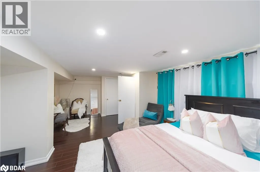 57 PLUNKETT Road