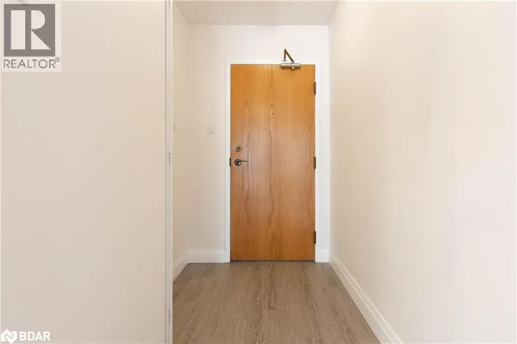 65 ELLEN Street Unit# 201, #201