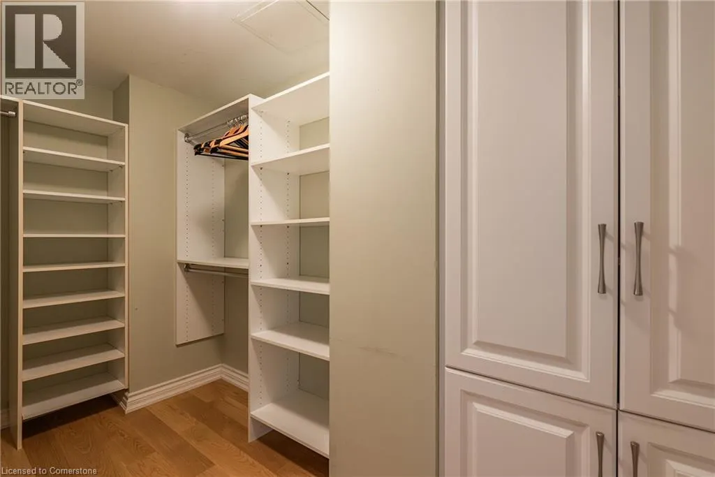 100 LAKESHORE Road E Unit# 710, #710