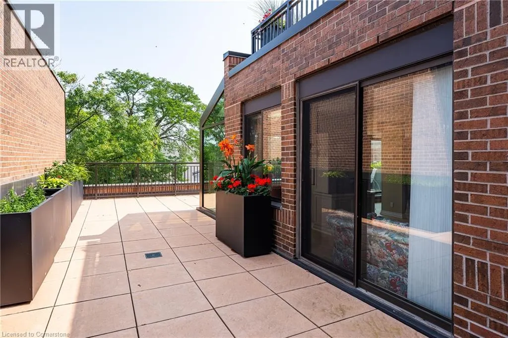 100 LAKESHORE Road E Unit# 710, #710