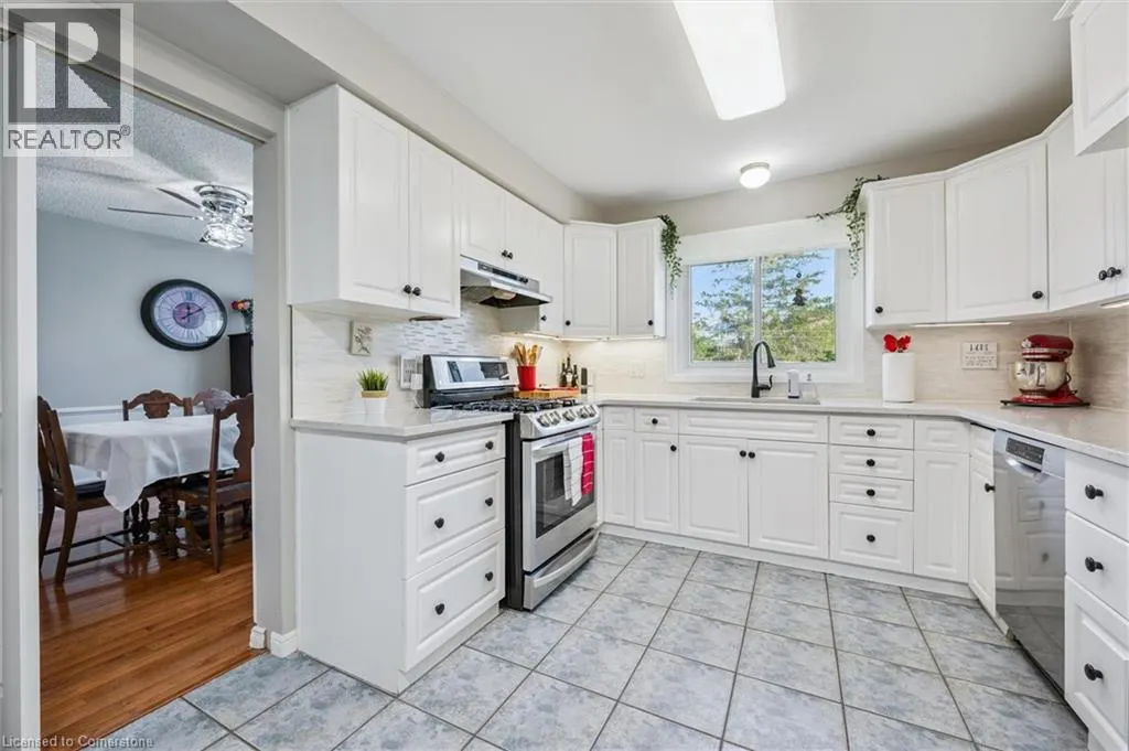 177 ROYAL ORCHARD Drive