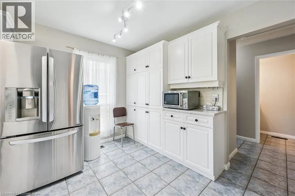 177 ROYAL ORCHARD Drive