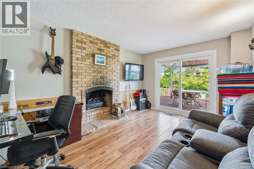 177 ROYAL ORCHARD Drive