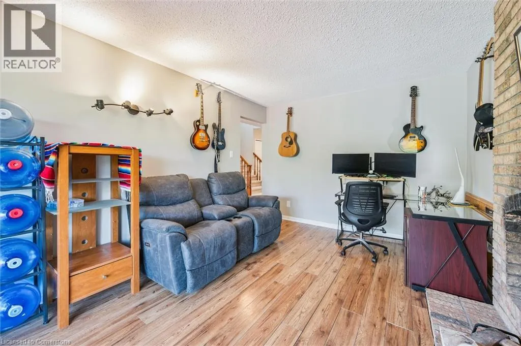 177 ROYAL ORCHARD Drive