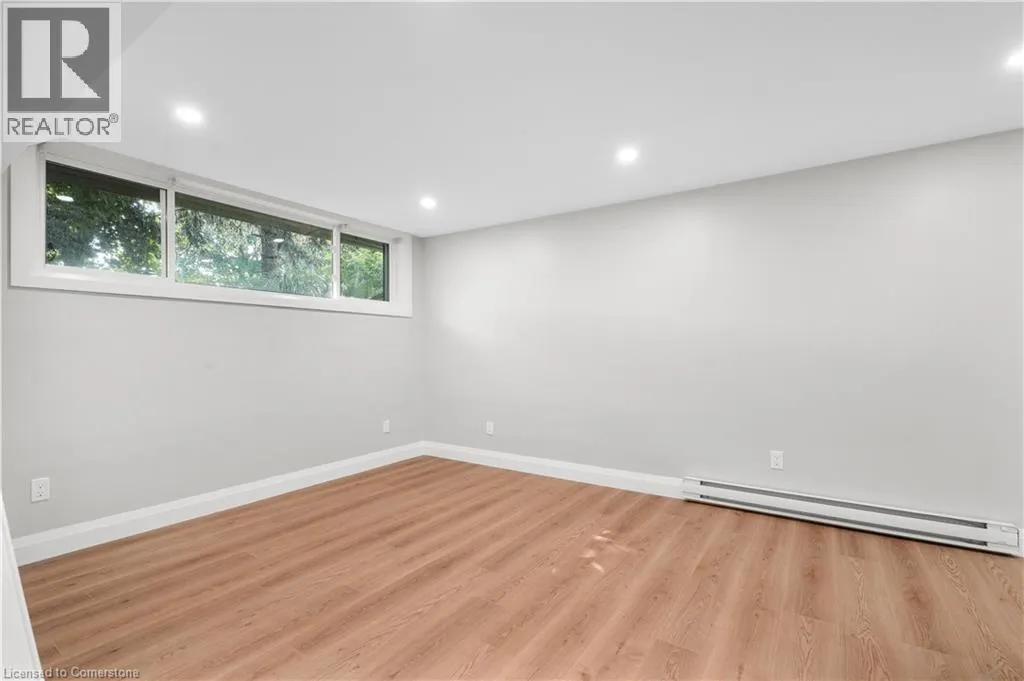 206 SHELLEY Drive Unit# Lower, #Lower