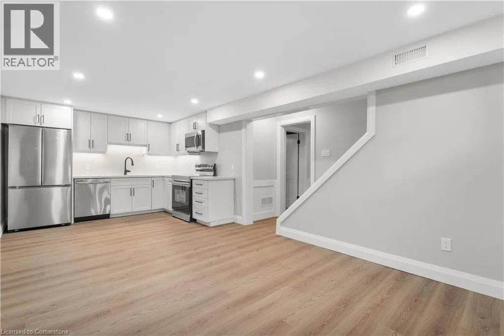 206 SHELLEY Drive Unit# Lower, #Lower