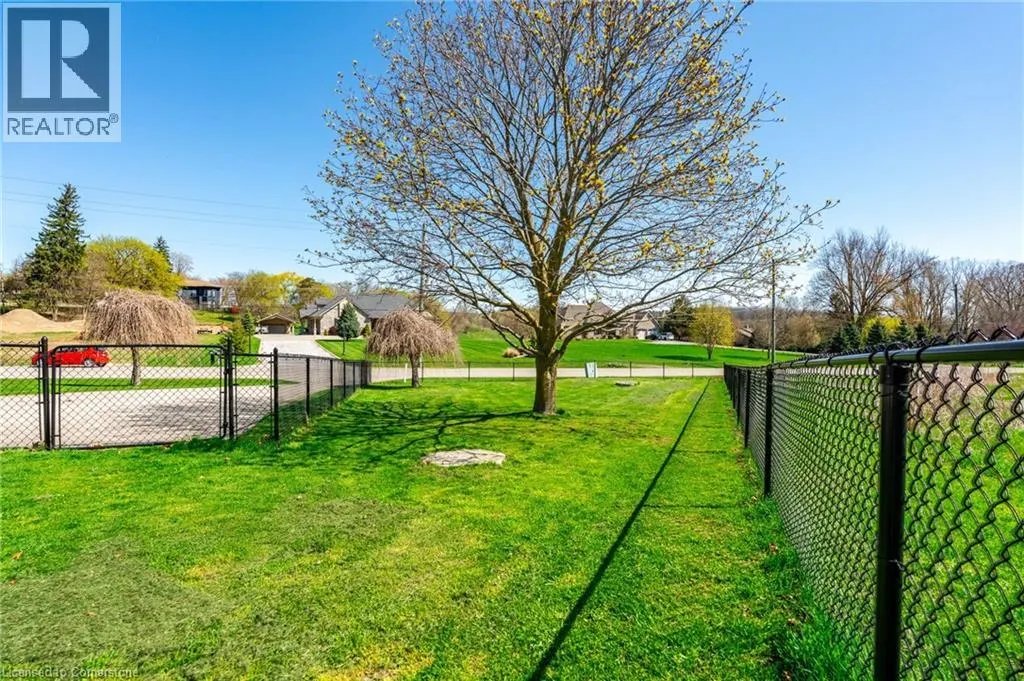 258 OAKHILL Drive
