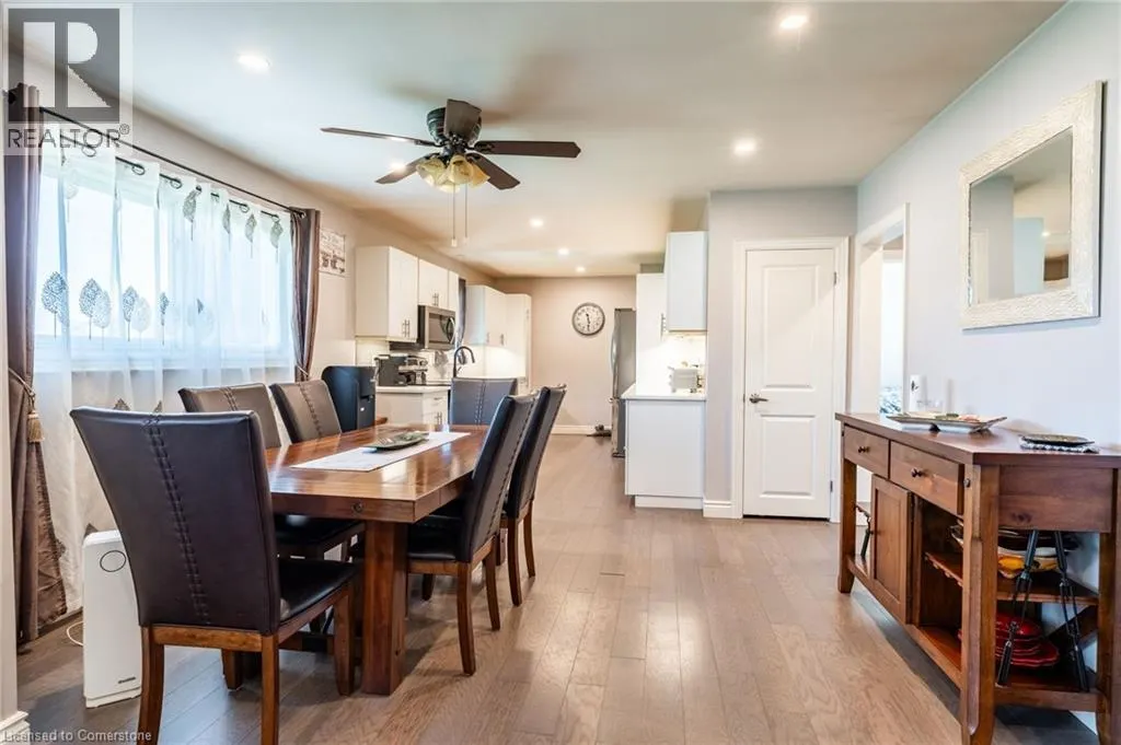 258 OAKHILL Drive