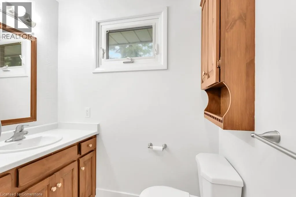 34 WINDERMERE Crescent Unit# A, #A