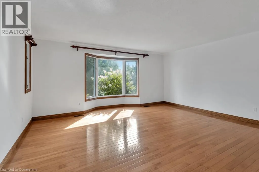 34 WINDERMERE Crescent Unit# A, #A