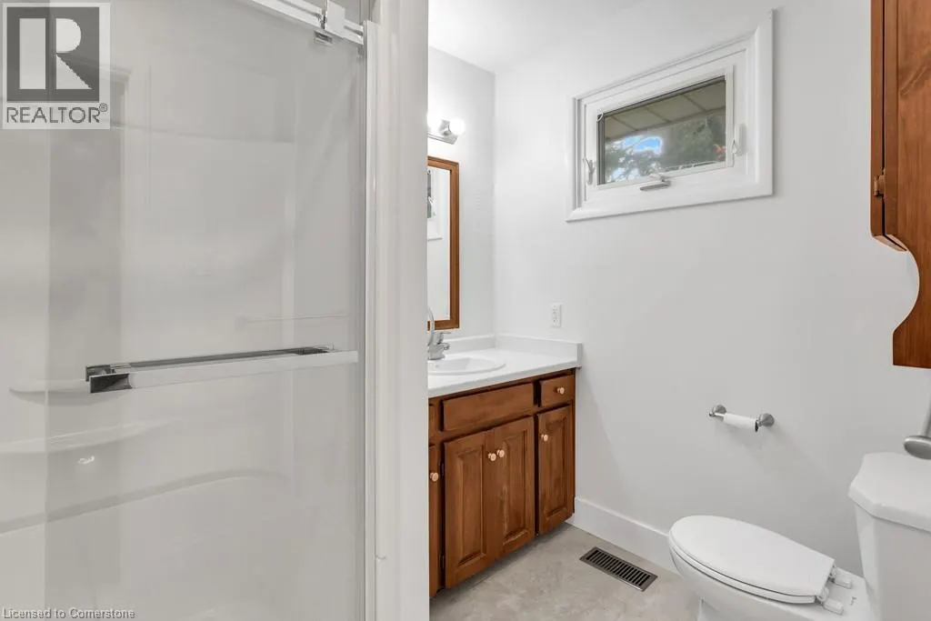 34 WINDERMERE Crescent Unit# A, #A